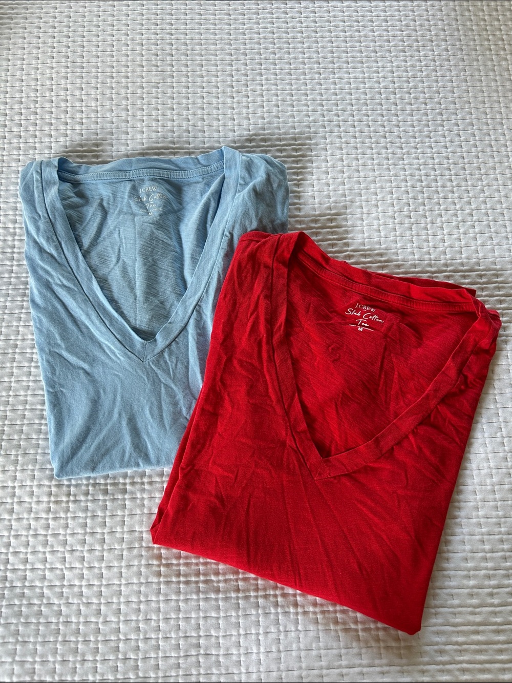 J. Crew slub cotton Light Blue & Red V-Neck Tees bundle of 2 NWOT size M